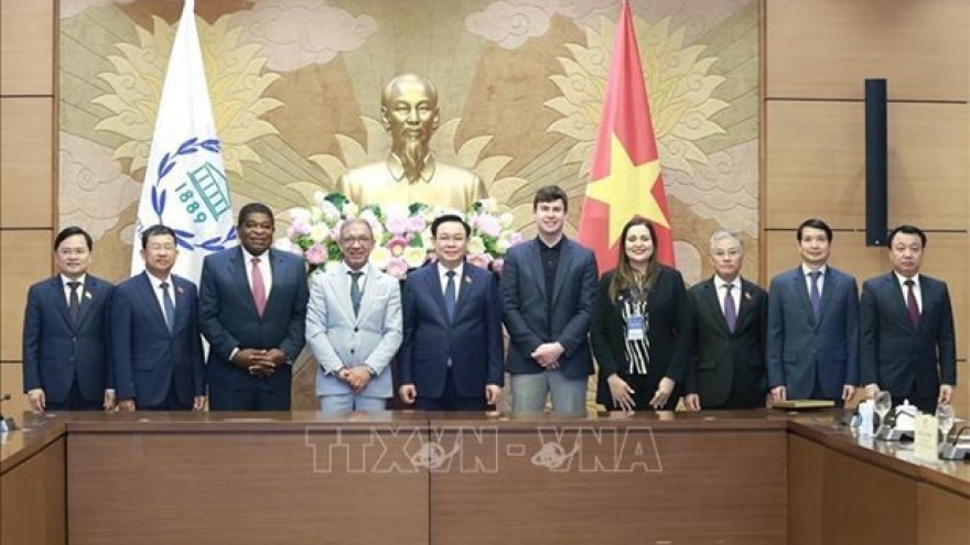 Top legislator welcomes leaders of Inter-Parliamentary Union